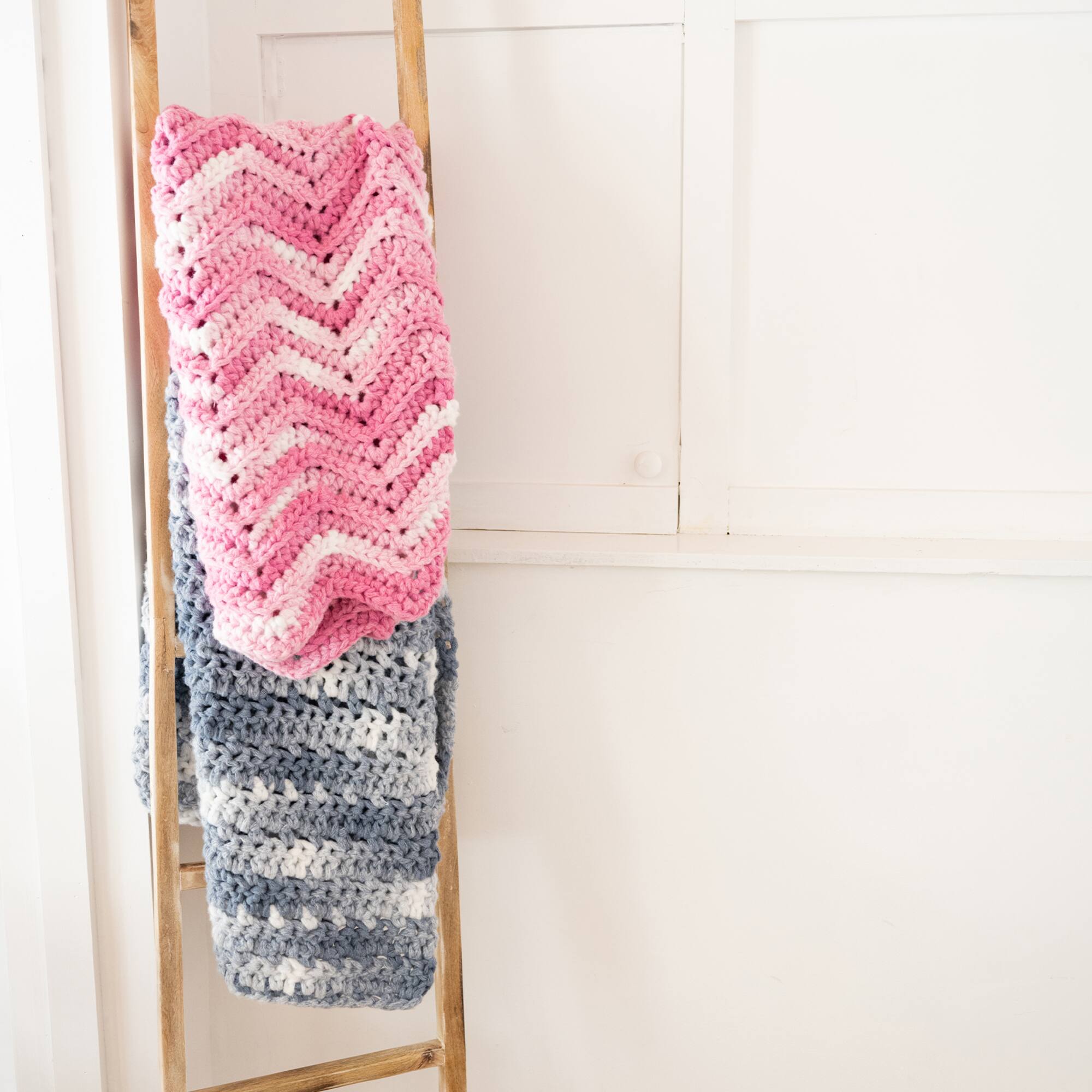 Lion Brand® Cover Story™ Chainette Yarn
